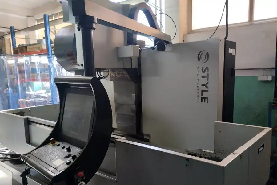 BT 1500e CNC milling machine - 14F003